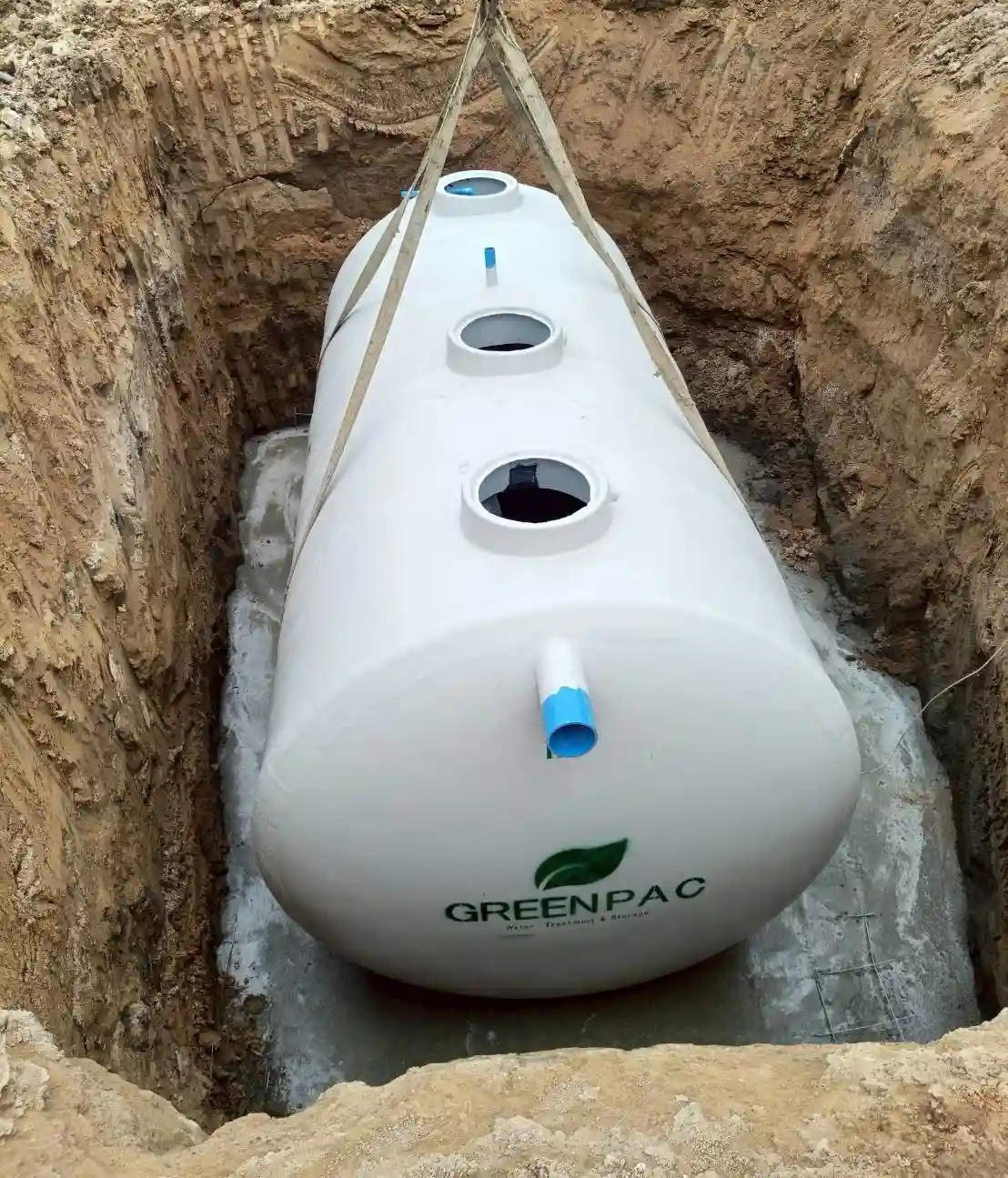 การติดตั้งถังบำบัดที่ถูกต้องตามมาตรฐาน พร้อมระบบท่อเข้าออกและระบายอากาศ